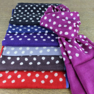 Twill weave silk & merino wool polka dot stole